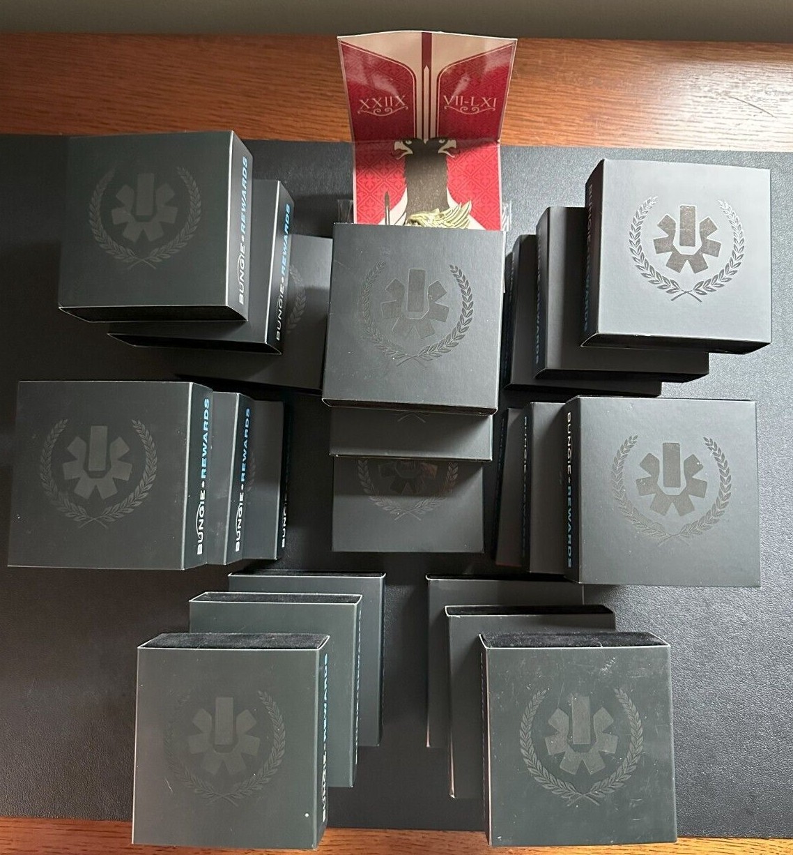 DESTINY ピンズコレクション BUNGIE Bungie Day 2024 Collector's Pin Set