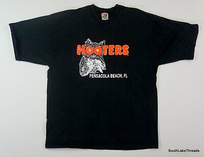 Vintage 90s Hooters Pensacola Beach, FL Florida Logo T-Shirt Black Orange XL