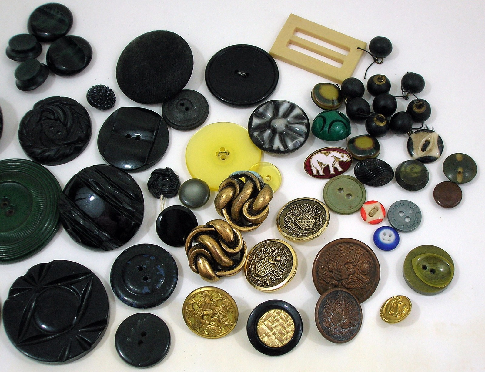 Vtg Buttons Lot Plastic, Celluloid, Vegetable Ivory, Brass, Approx. 60,  2