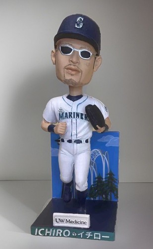 Ichiro Bobblehead - SGA - April 25th, 2008 - Seattle