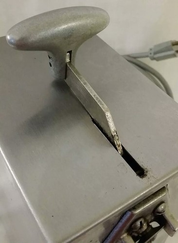 Nice Used Edlund 266 Electric Can Opener Single Speed Commercial Table Top Model