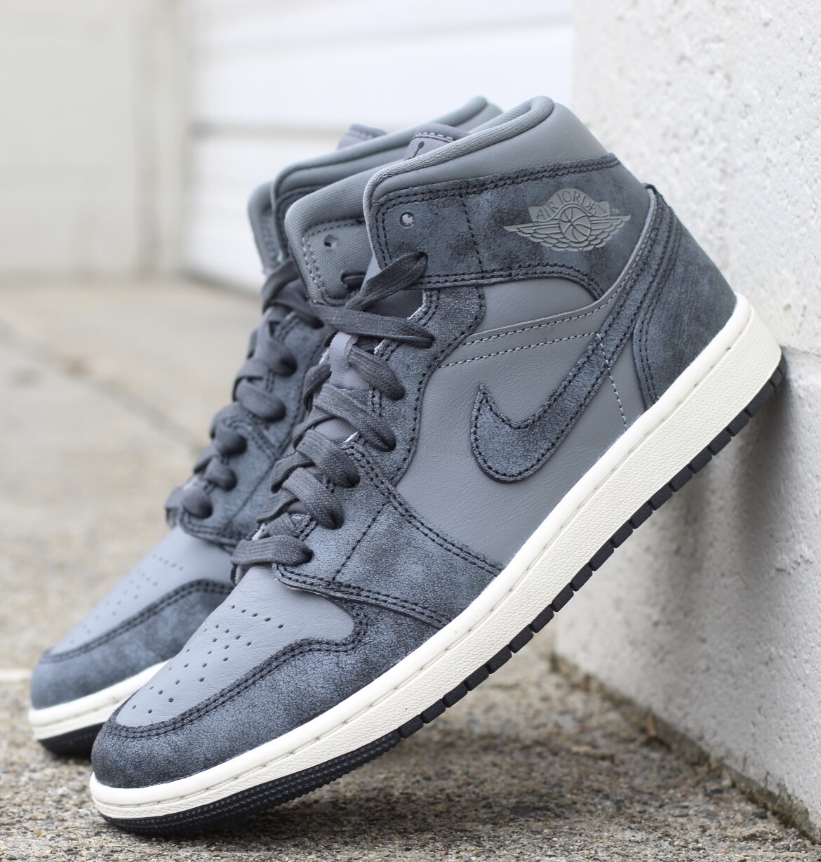 Nike Air Jordan 1 Mid Distressed Smoke Grey FJ3448-001 Nike Air Jordan 1 Mid Distressed Smoke Grey FJ3448-001