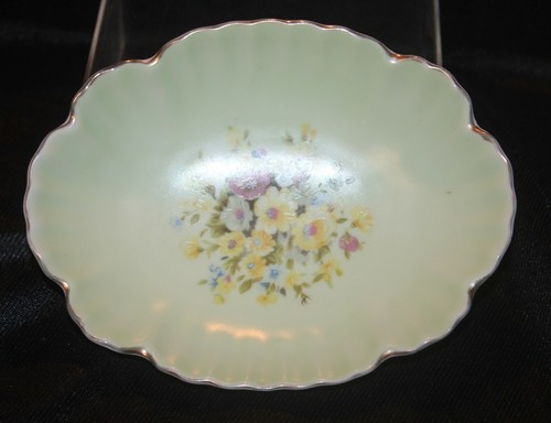 vintage Lefton China Soap Dish / Trinket Bowl = Green Floral pattern - #7686