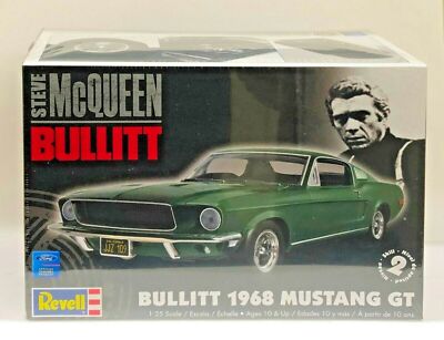 Revell ‘68 Ford Mustang Bullitt 1:25スケール Revell 1513 1/25 Steve McQueen Bullitt 1968 Ford Mustang