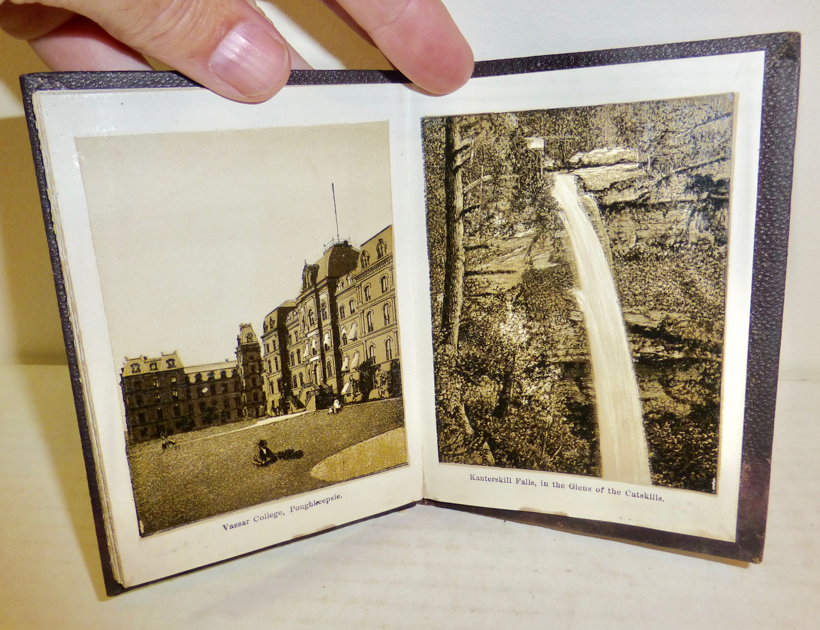 Hudson River, New York souvenir ca. 1887 photo/post card album, architecture