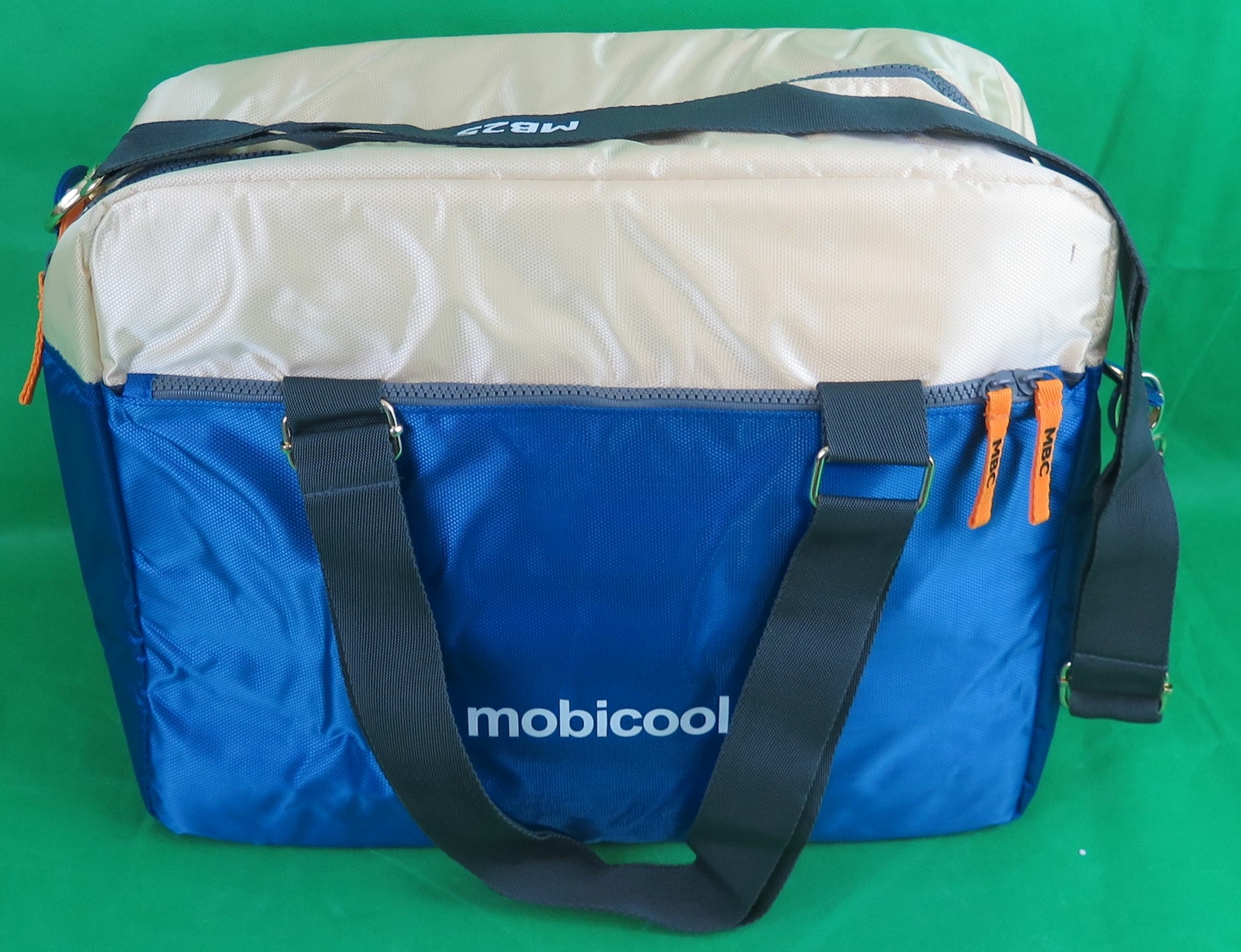 Mobicool Sail 25 Kühltasche blau Kühlbox 25 L Passend für große Getränkeflaschen