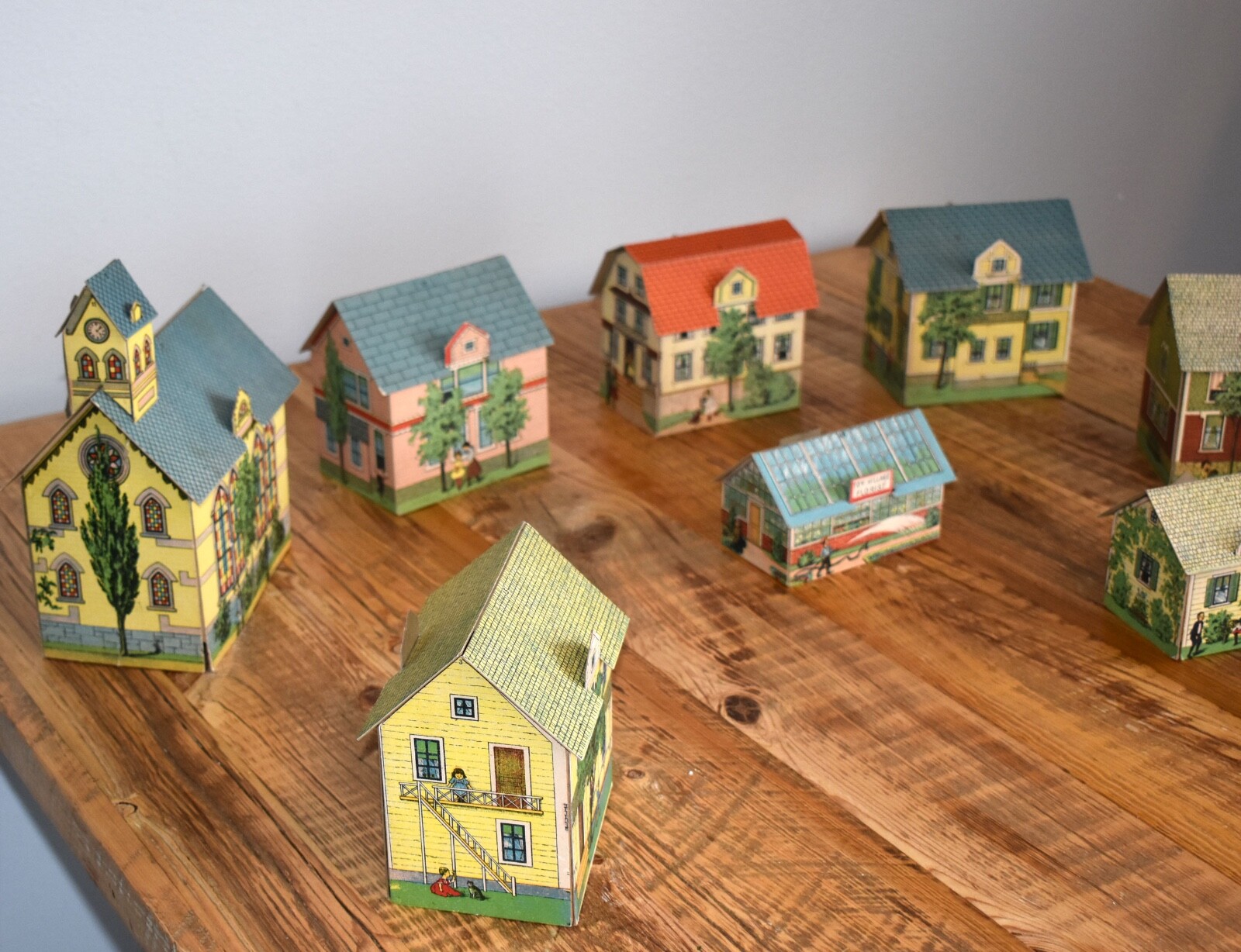 McLoughlin Pretty Village Partial Set--8 buildings and accessories