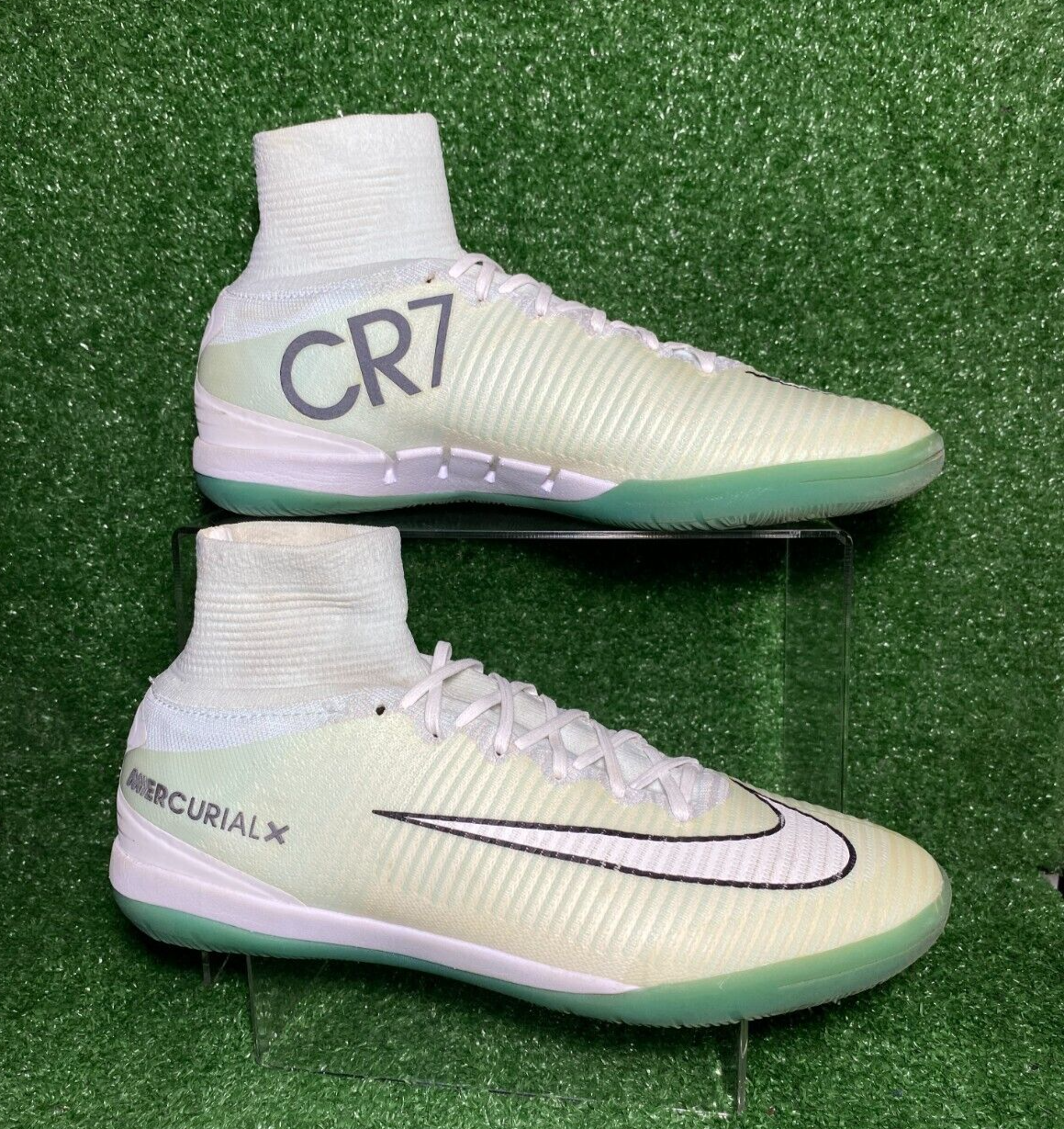 Nike Mercurial X フットサルシューズ　クリロナ　CR7 Nike Mercurial X CR7 Indoor Soccer shoes Yellow/Charcoal