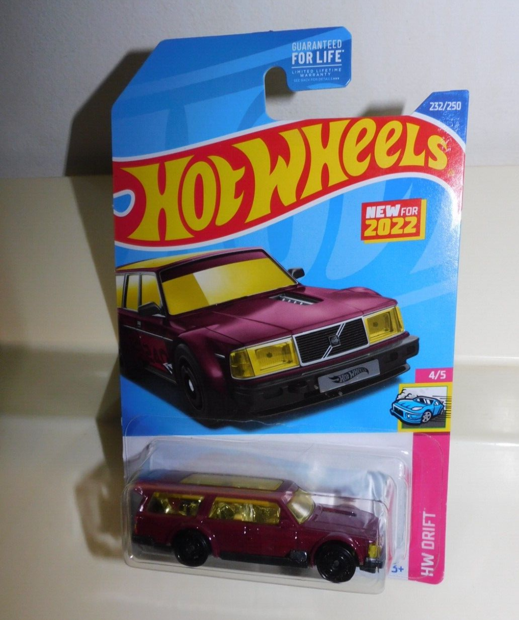 HOT WHEELS 2022 #232 VOLVO 240 DRIFT WAGON | eBay