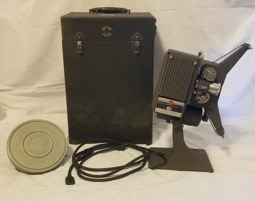 Vintage Eastman Kodak Kodascope Sixteen-10 Projector w/ CASE