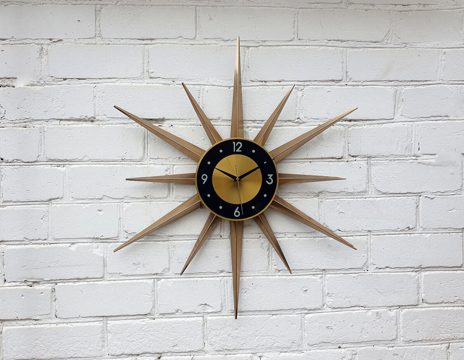Gold Atomic Clock Starburst Wall Clock George Nelson Style Gold Atomic Clock Starburst Wall Clock George Nelson Style