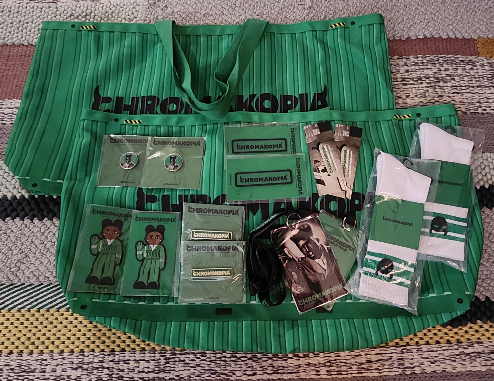 Tyler the Creator CHROMAKOPIA VIP グッズセット Tyler The Creator Chromakopia Mask Boxset 4 Black T-Shirt/CD