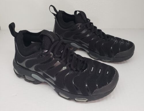Rare Mens 2017 Nike Air Max Plus TN Ultra Triple Black Size Rare Mens 2017 Nike Air Max Plus TN Ultra Triple Black Size