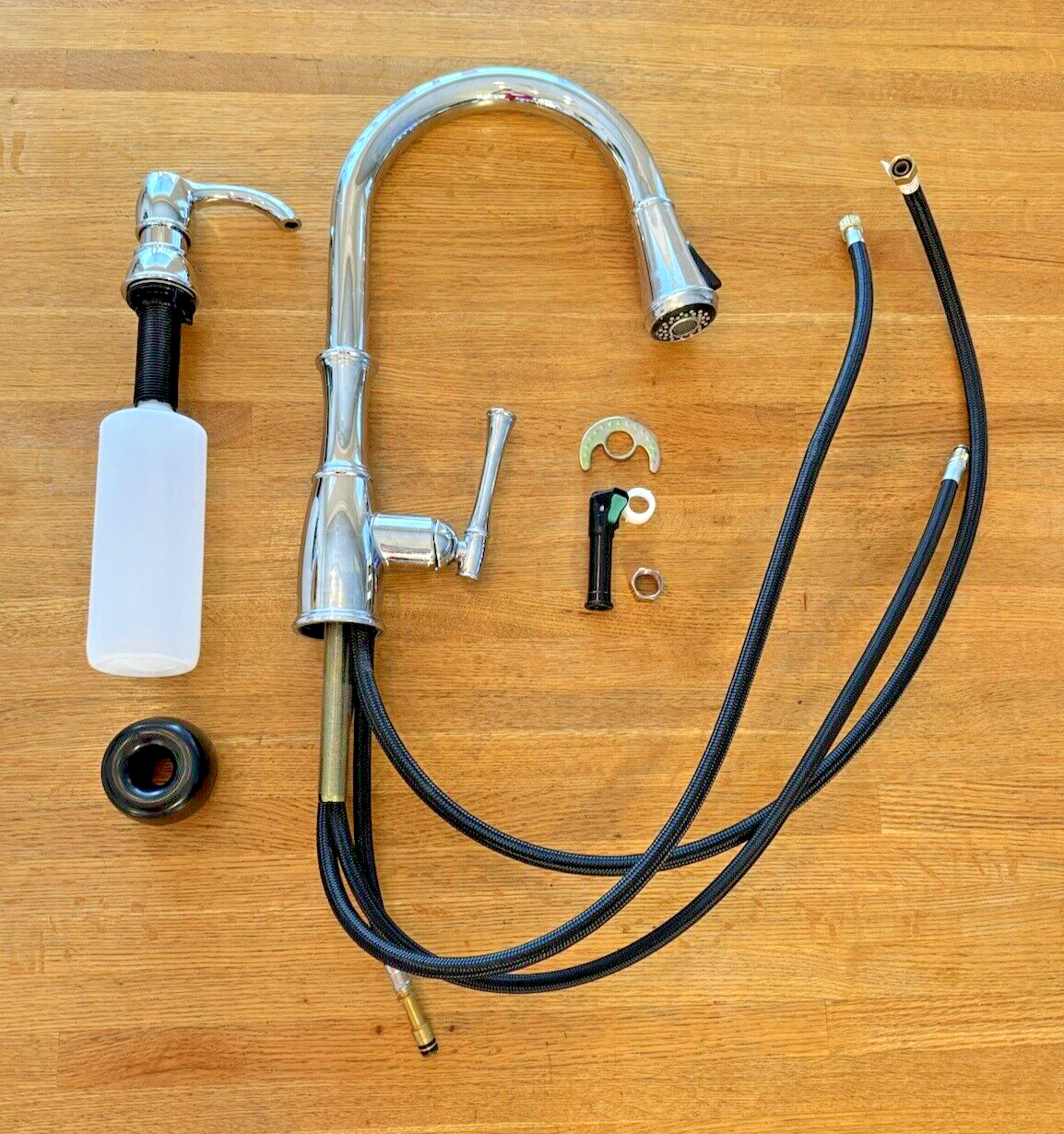 Pfister Single Handle Pull Down Kitchen Faucet Polished Chrome - Gently Used