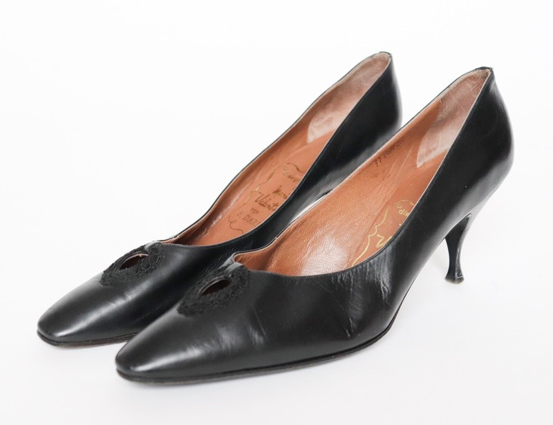 vintage kitten heel shoes