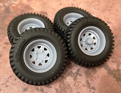 1/24 Scale:  18-Inch  Steel Wagon Wheels  W/ Mud Tires; Jeep, Resin 1/25