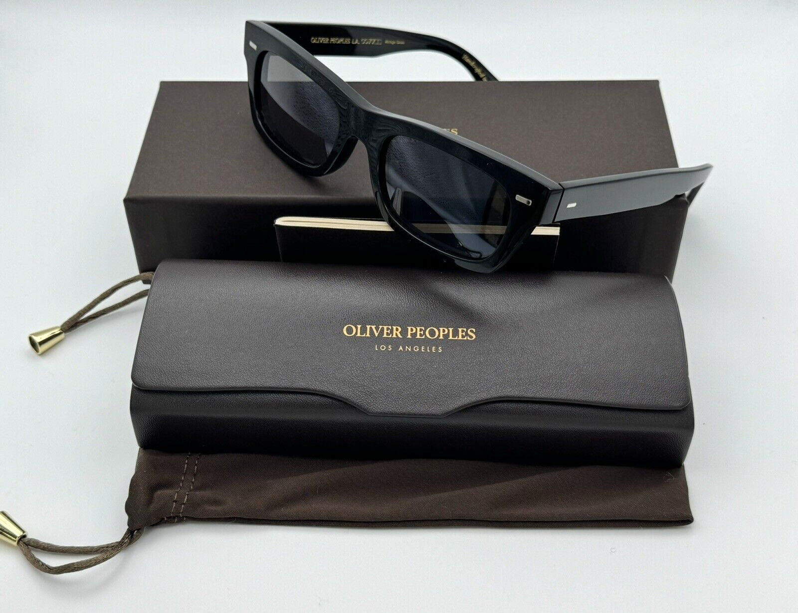 Pre-owned Oliver Peoples Davri 0ov5510su 1731r5 - Black Frame / Carbon Grey Lens In Gray