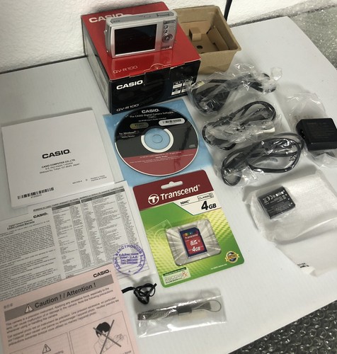 Casio QV-R100 14.1mp HD Video Camera 4X optical Zoom ,2.7mm