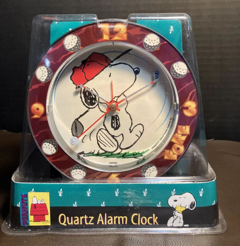 Snoopy Peanuts golfer Quartz Alarm clock Vintage