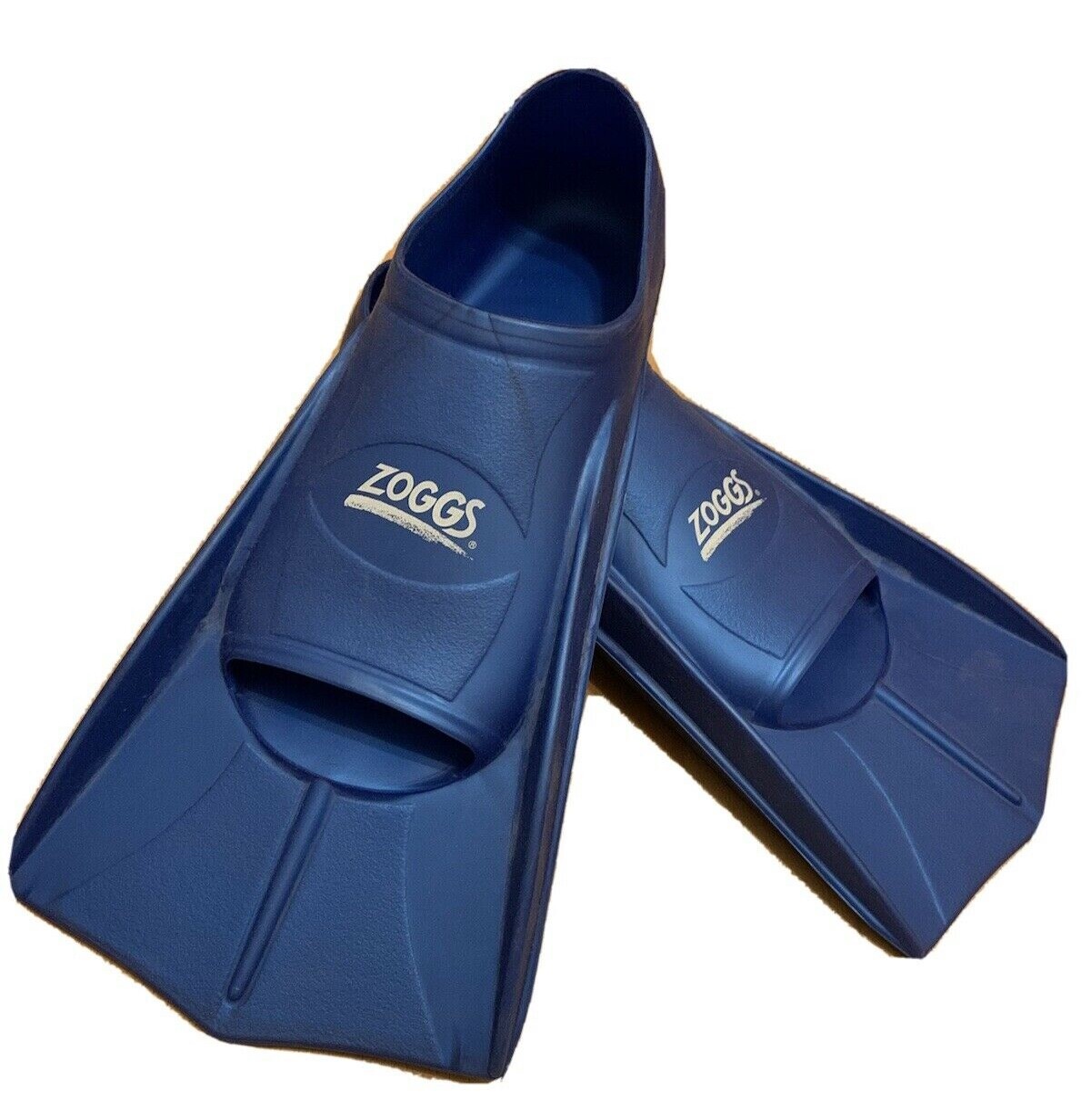 Zoggs Trainingsflossen, Gr 39/40, 250-255mm; mit kurzem Blatt aus 100% Silikon 
