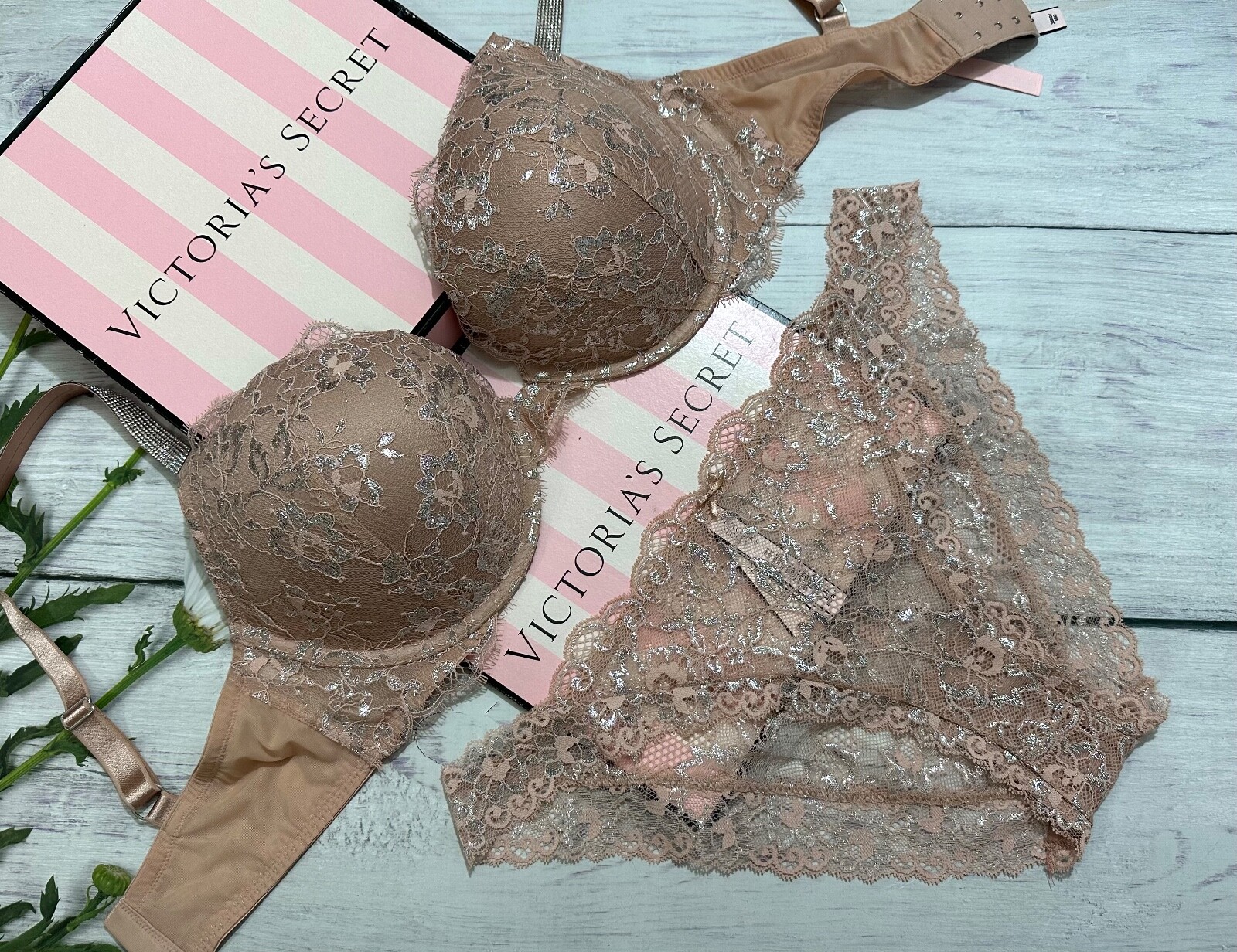 

iiVictorias Secret Dream Angels Allure Lace Shine Straps Demi Bra Set Cheekini, Nude silver