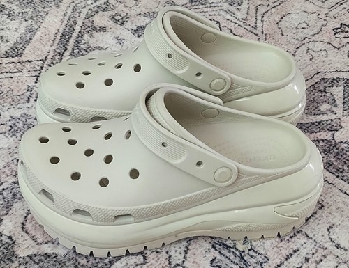 Crocs Mega Crush Platform Clogs Bone Color Women's Size 9