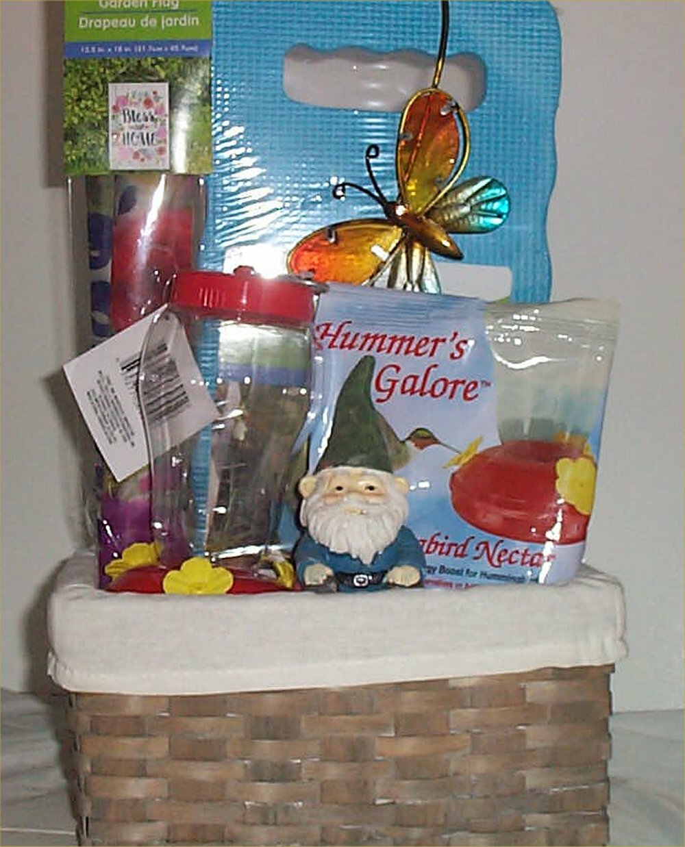 Hummingbird Feeder Food Garden Gift Basket Gnome S Hook Butterfly Flag Wicker