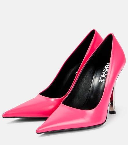 Pre-owned Versace Pin Point Leather Pointed Toe Pump Heels Pink Size 38/ 8 $1,325