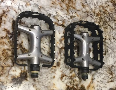 shimano m647 spd mtb pedals
