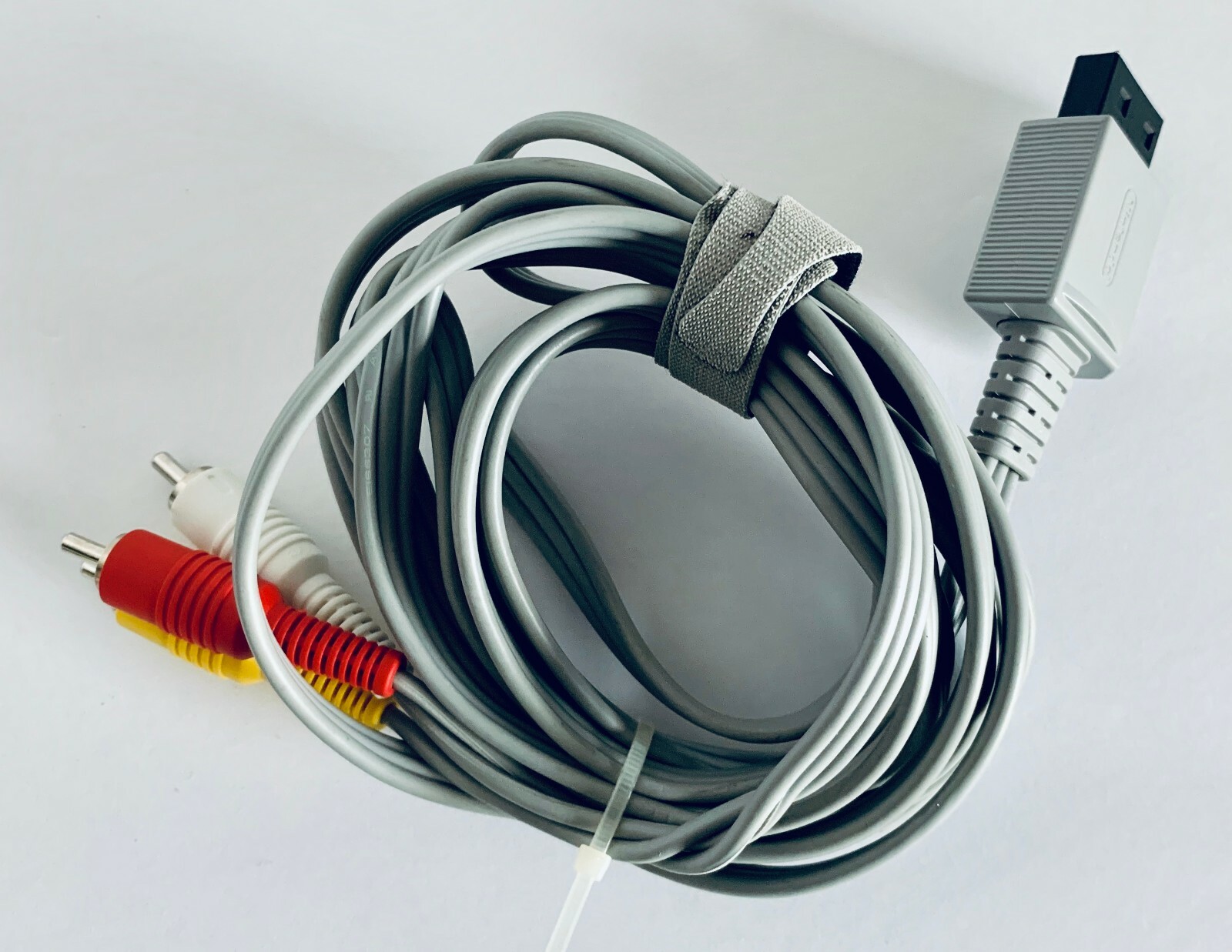 NINTENDO Wii GENUINE OEM AV TV Hook-up Cord/Cable RED/YELLOW