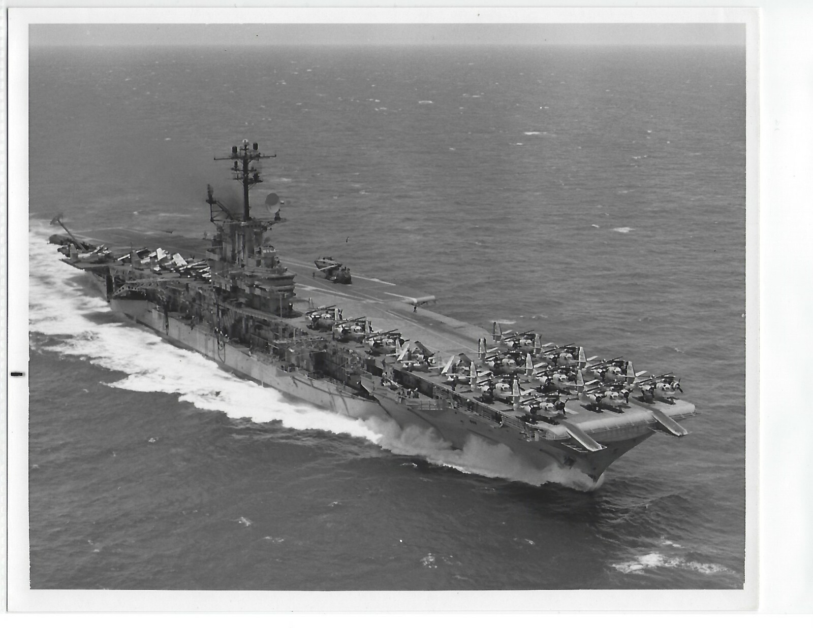 THE INTREPIDS／IT'S JUST A PICTURE Photo USS Intrepid CVA-115 c1957 | eBay