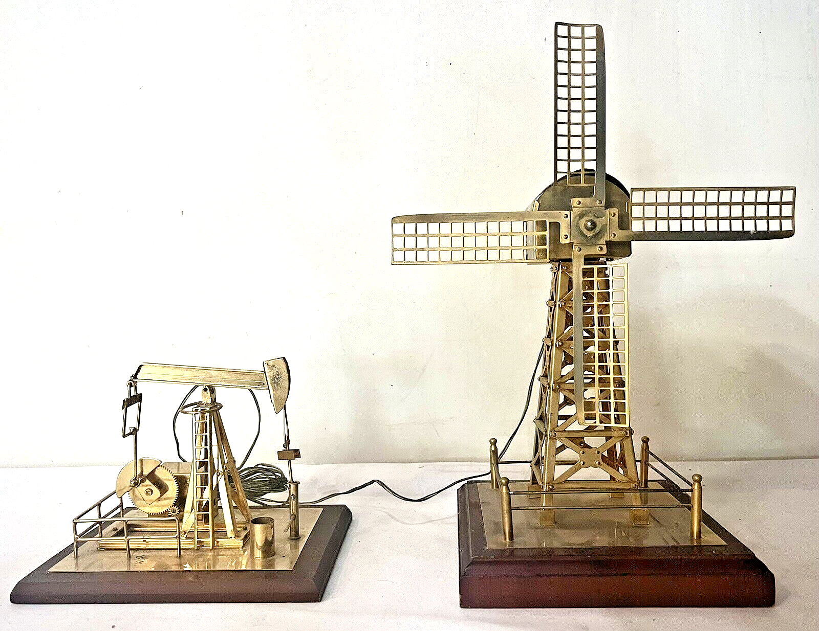Vintage 1869 Red Steam Fire Engine AM Radio The Mississippi