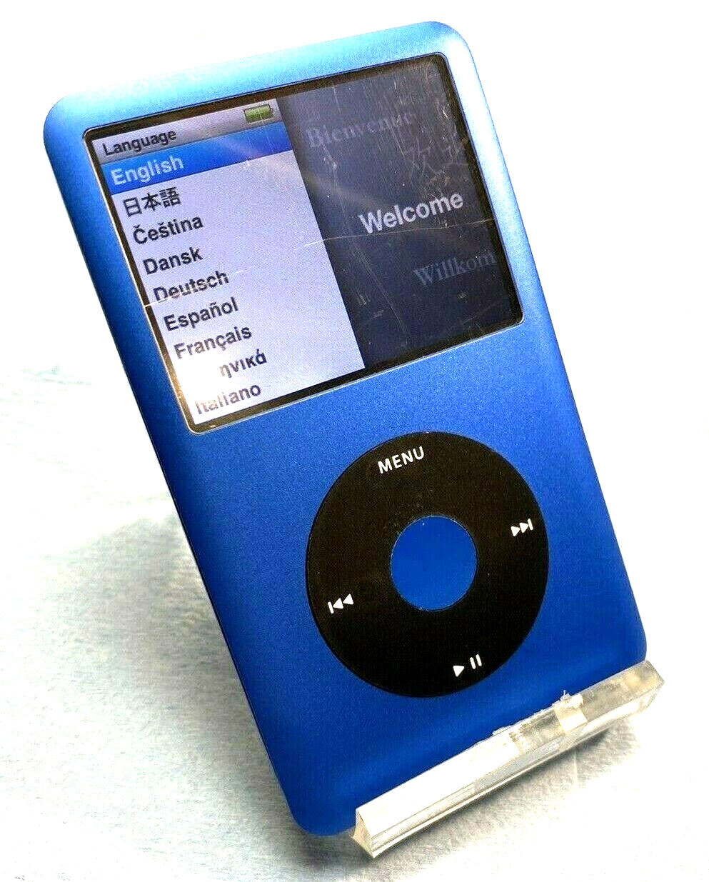 Apple IPOD CLASSIC 7th Generation 160GB MP3 (MC297LL/A) Blue