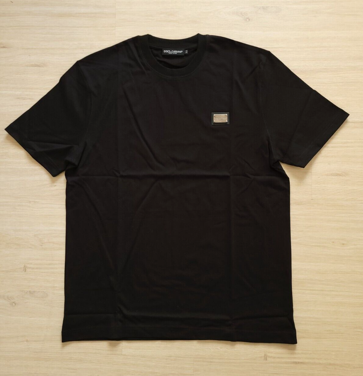 Tシャツ・カットソー Dolce & Gabbana Cotton T-Shirt With Plaque Dolce & Gabbana Essentials Logo Plaque T-Shirt Short Sleeve