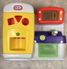  Little  Tikes  Child Size Kitchen  Set  Stove Microwave Sink 