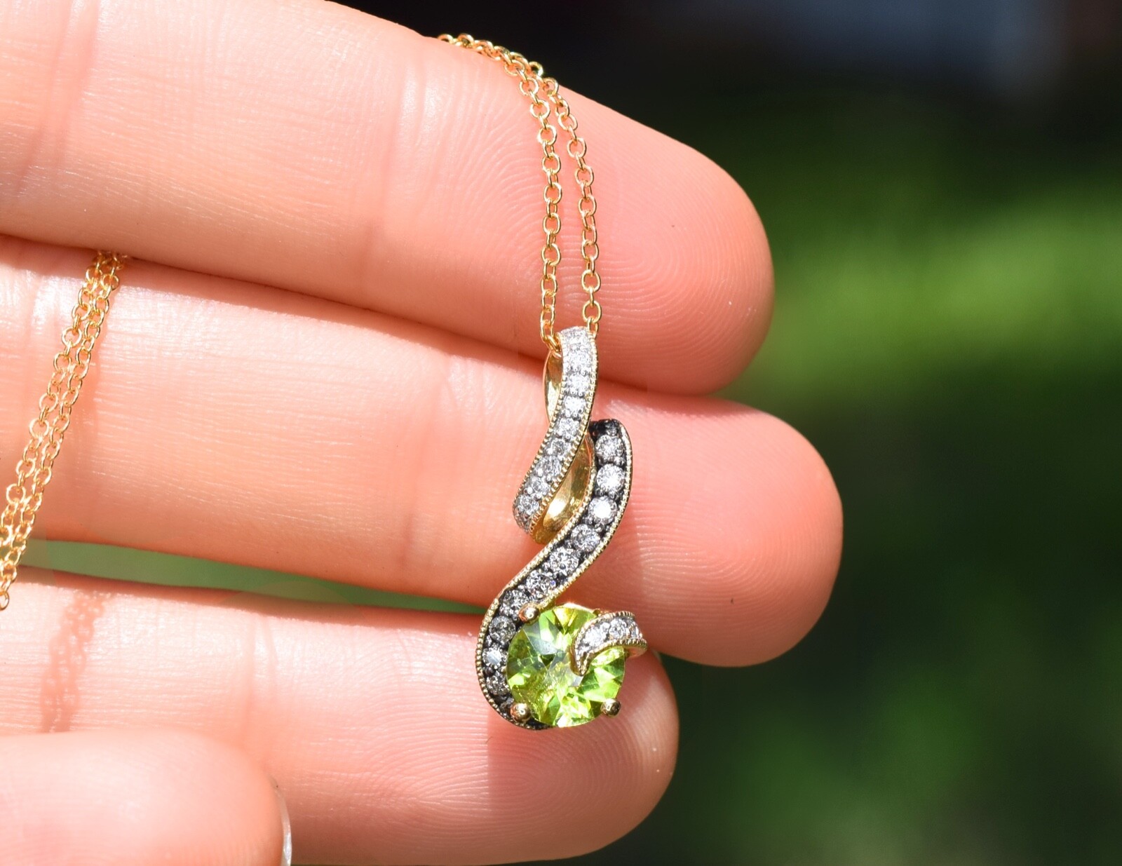 Pre-owned Le Vian Levian Necklace Peridot Chocolate Diamonds 0.95ct Pendant 14k Yellow Gold