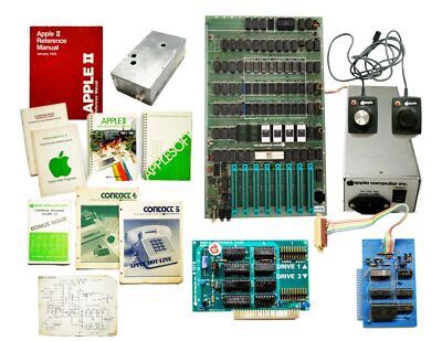 Extremely Rare Mint APPLE II Computer Setup from Wozniak s Personal Collection