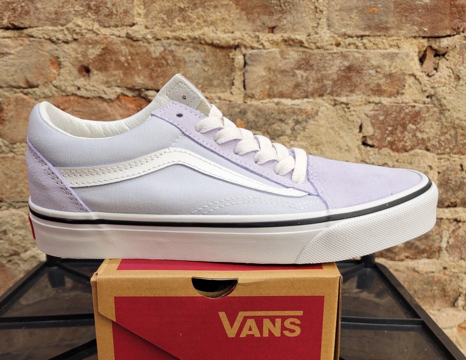 NWB Women Vans Old Skool Color Theory Halogen Blue