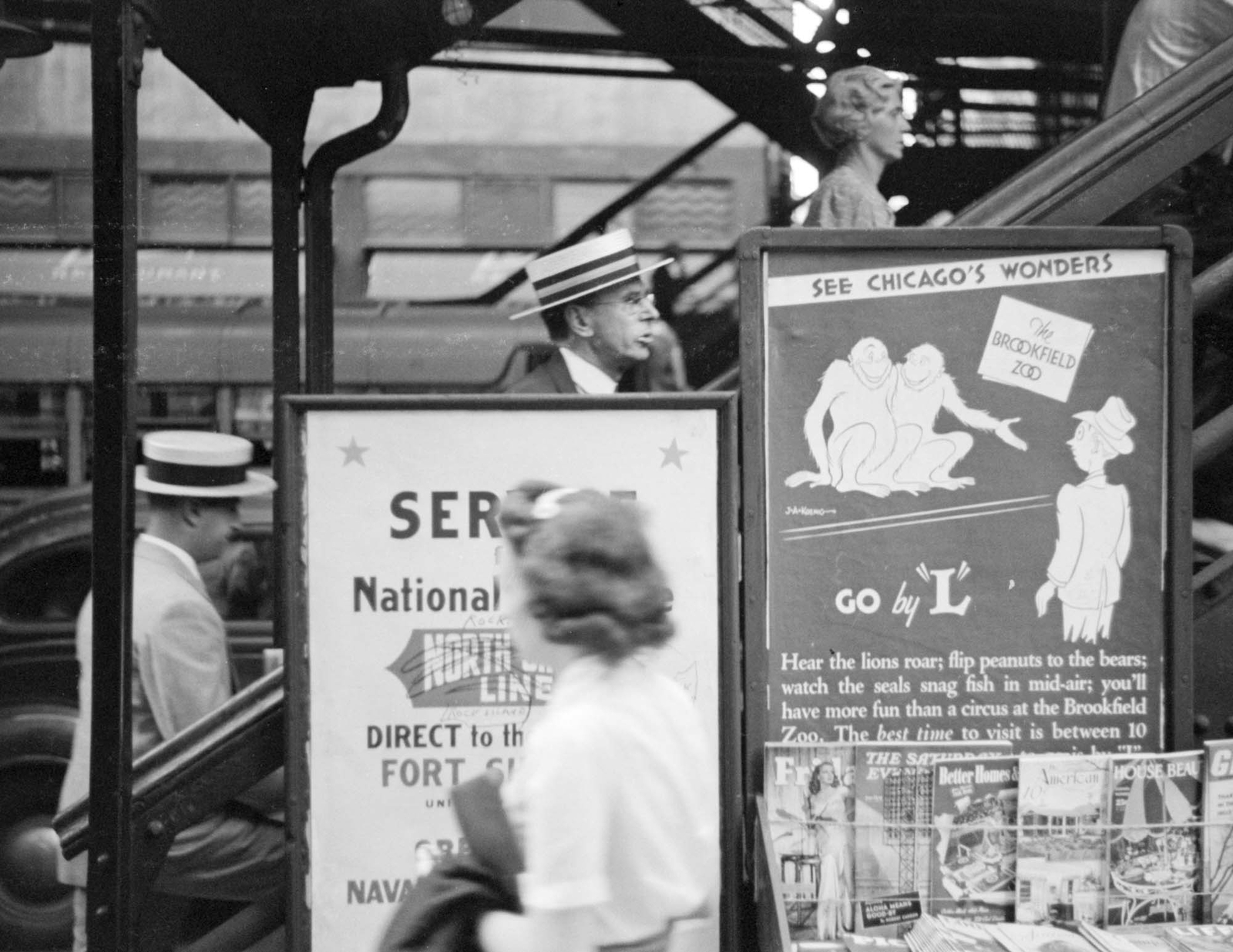 1941 Stairway to the El, Chicago, Illinois Vintage Old Photo 8.5" x 11" Reprint