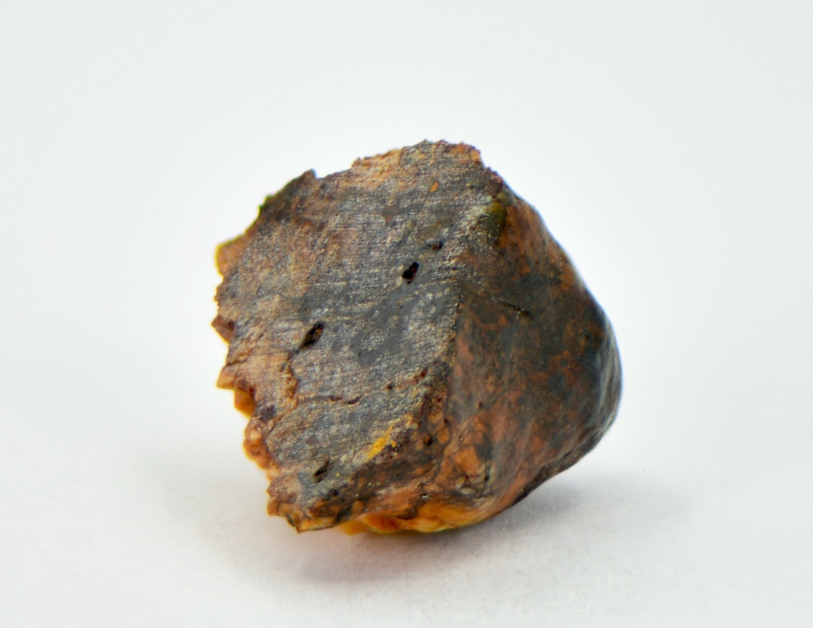 0.472g ERG ATOUILA 001 Ungrouped Achondrite Meteorite - TOP