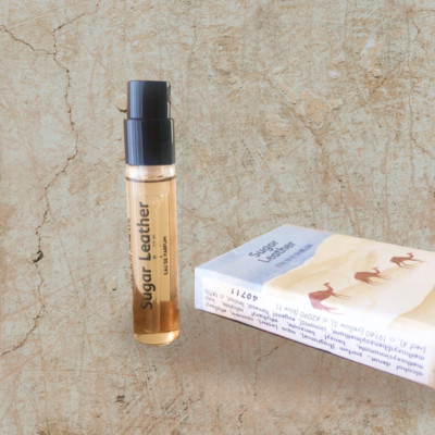 SUGAR LEATHER edp by Une Nuit Nomade (2.5ml-sample), Caramelized Leather | Niche