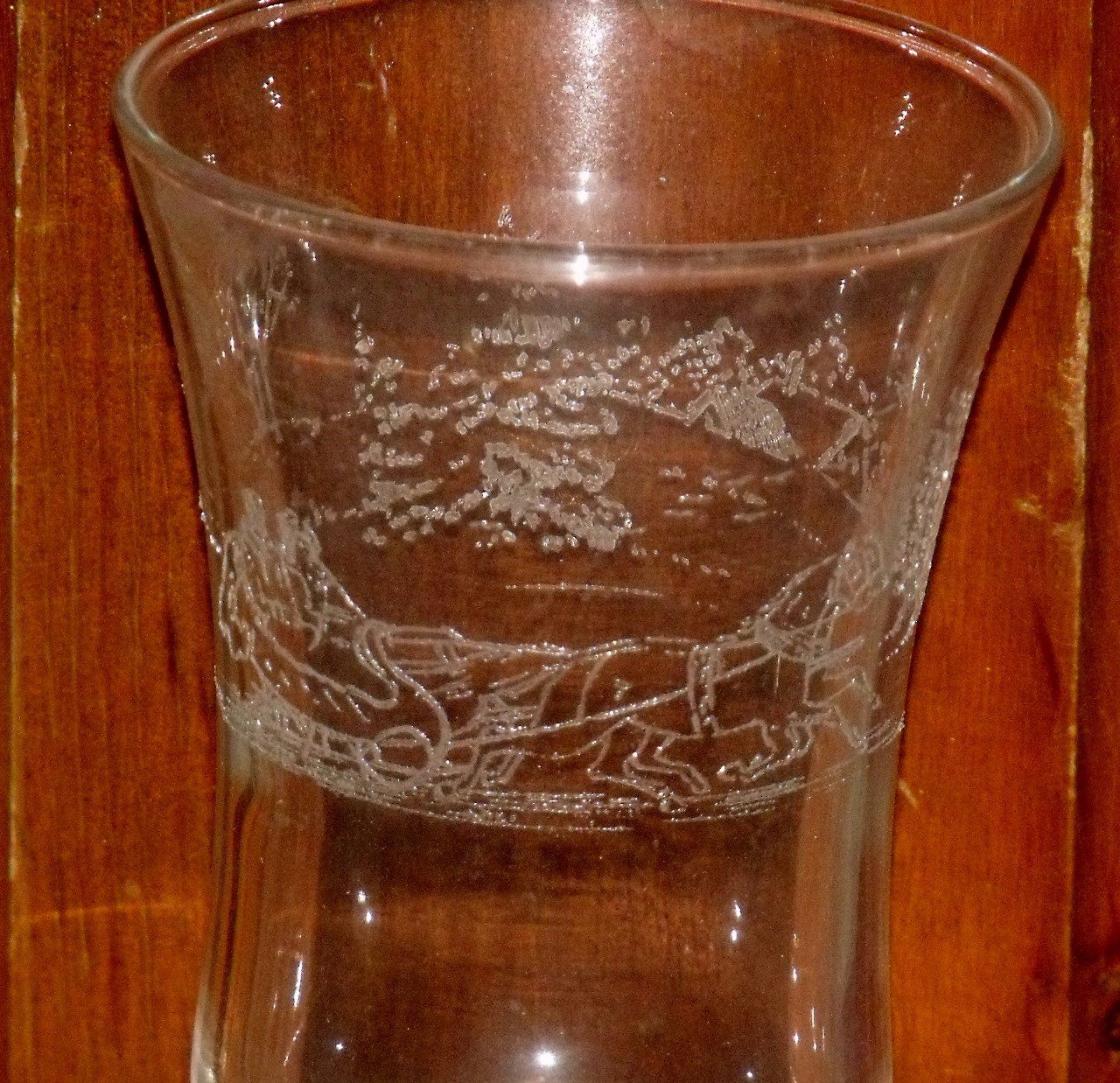 VTG HOME INTERIOR CHRISTMAS ETCHED GLASS SLEIGH RIDE CANDLE SCONCE WOOD WALL SET