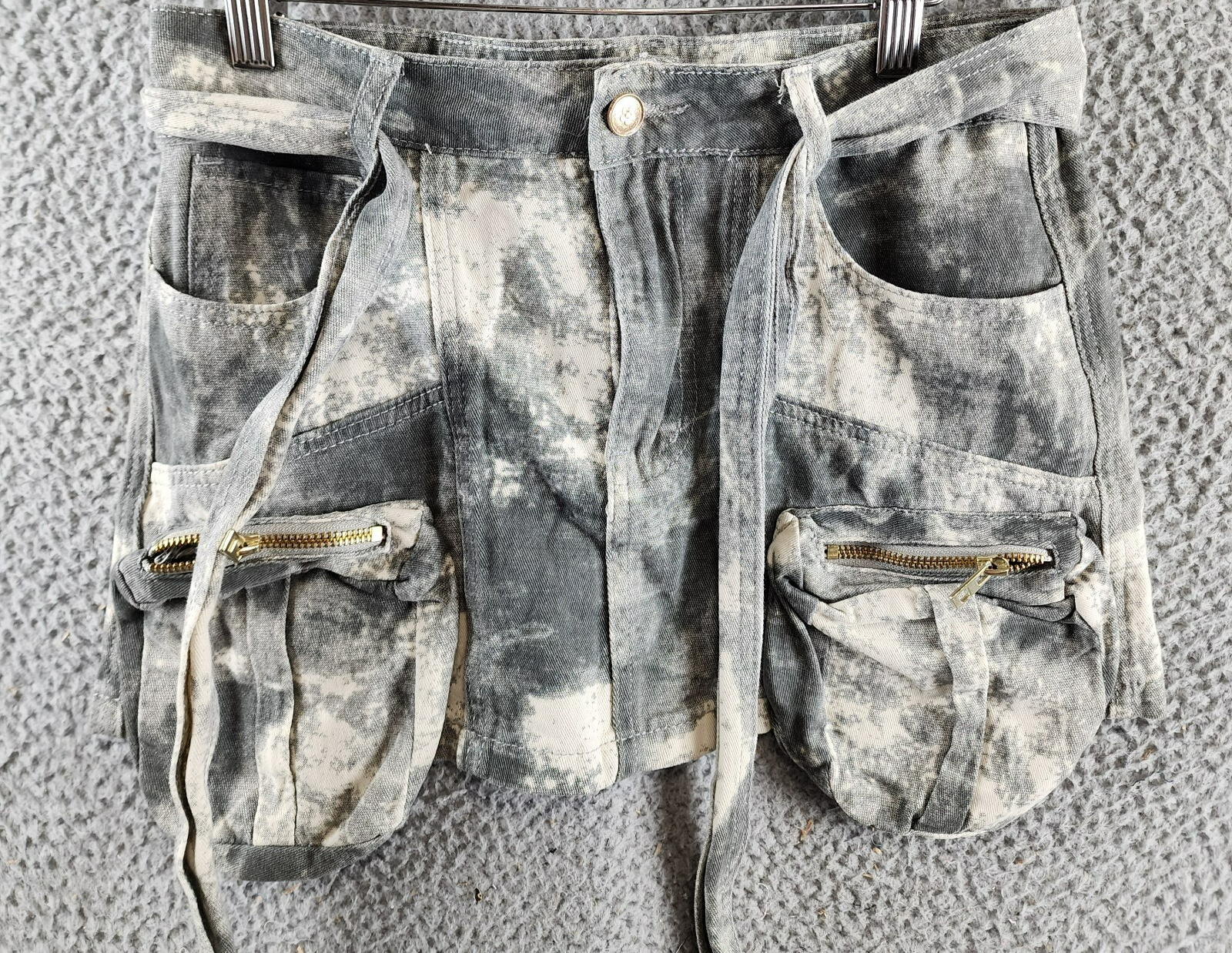 Madonna & Co. Cargo Denim Mini Skirt Women's L Gray Acid Wash Button Zip Closure - Picture 1 of 13