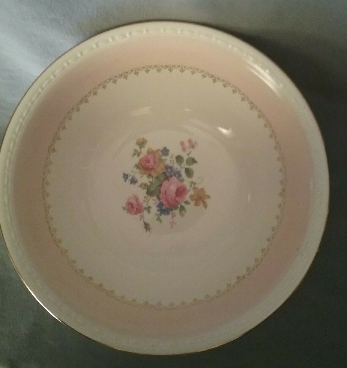 Homer Laughlin Marilyn Serving Bowl w/ Pink Band Eggshell Georgian #G3418