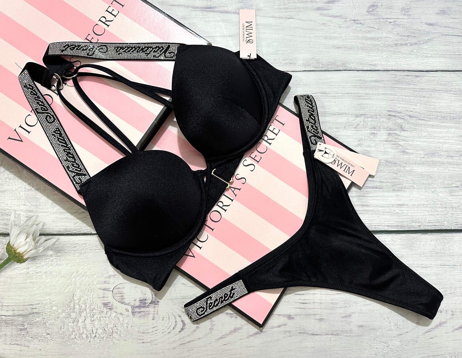 

Victoria s Secret Swim Italic Shine Strap Bombshell Push-up Thong Set Black, Черный