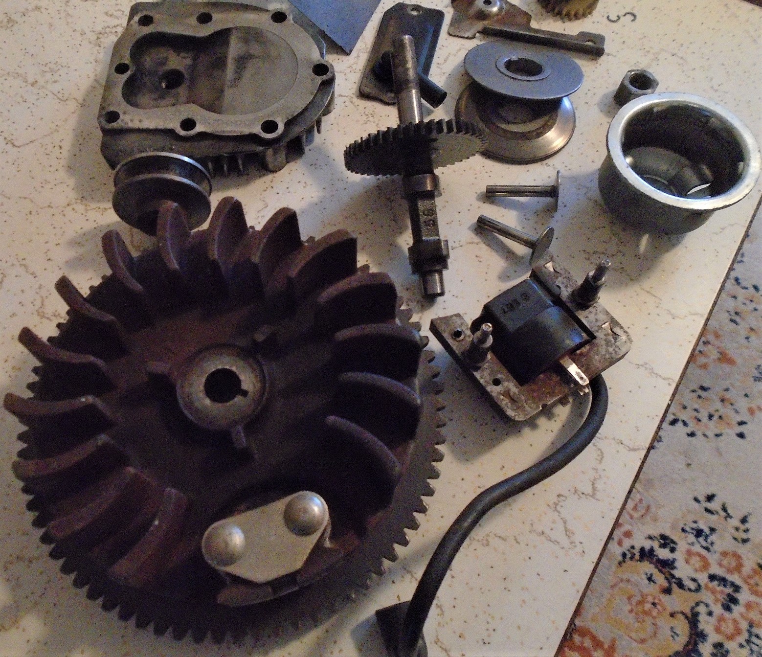 Tecumseh 5hp Engine Parts, Cam, Head, Pulleys, Flywheel, Coil, Cup, Plates +++++