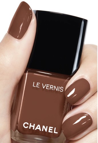 CHANEL LE VERNIS
シャネル　ヴェルニ　ネイルカラー 189 CHANEL LE VERNIS Longwear Nail Colour 601 Mysterious Nail