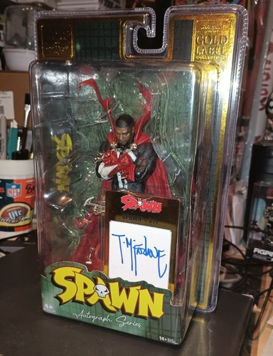 Mcfarlane Toys 30th Spawn #311 Chadwick Boseman Signed Gold