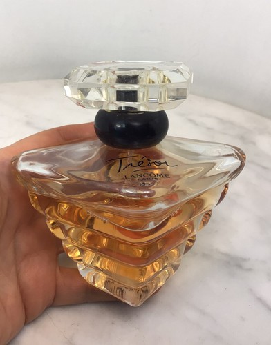 Lancôme Trésor Eau de Parfum 100ml Trésor Eau de Parfum - Elegant Rose & Delicate Fruit - Lancôme