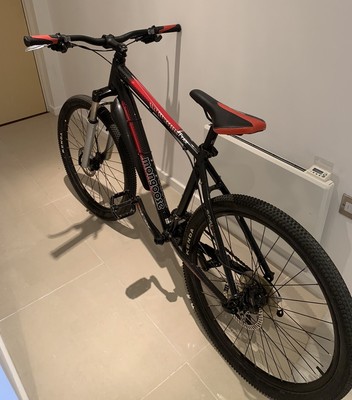 Mongoose Tyax Elite Mountain Bike